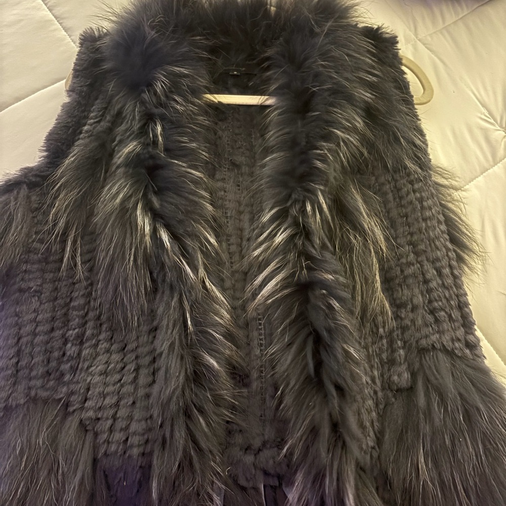 Authentic rabbit and raccoon fur vest
 - Black